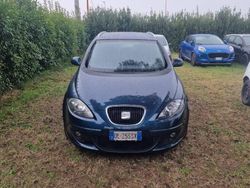 Blu Usata 2007 Seat Altea Reference Monovolume | 3300 € (Buon prezzo)