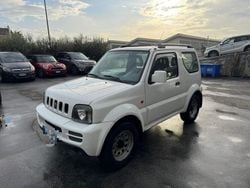 Bianco Usata 2011 Suzuki Jimny SUV | 11.500 € (Buon prezzo)