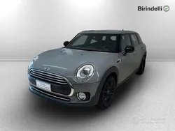Moonwalk grey metallic Usata 2019 Mini One Clubman Hype Station wagon | 18.500 € (Buon prezzo)