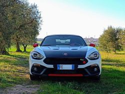 Bianco Usata 2016 Abarth 124 Spider Cabrio | 35.500 € (Molto cara)