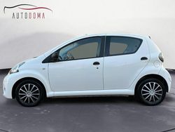 Bianco Usata 2014 Toyota Aygo Connect Style Due volumi | 6900 € (Cara)