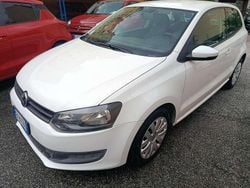 Bianco Usata 2011 VW Polo Trendline Tre volumi | 5900 € (Buon prezzo)