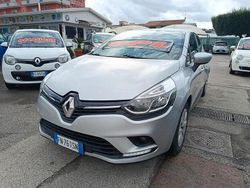 Argento Usata 2018 Renault Clio IV Business Tre volumi | 6999 € (Buon prezzo)
