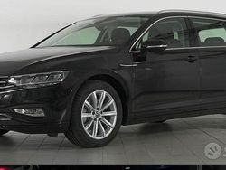 Usata 2023 VW Passat Business Station wagon | 30.000 € (Cara)
