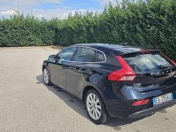 Nero Usata 2013 Volvo V40 Station wagon | 7250 € (Buon prezzo)