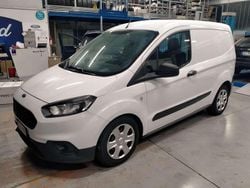 Frozen white Usata 2021 Ford Transit Furgone | 12.500 € (Buon prezzo)