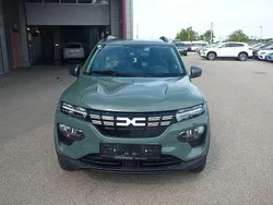 Verde Nuova 2025 Dacia Spring Due volumi | 14.900 € (Buon prezzo)
