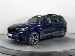Tanzanite blue / metallizzato Usata 2021 BMW X5 M Sport SUV | 42.800 € (Ottimo prezzo)