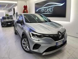 Grigio Usata 2021 Renault Captur SUV | 13.500 € (Buon prezzo)