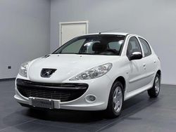 Bianco Usata 2009 Peugeot 206 Tre volumi | 4200 € (Cara)