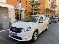 Bianco Usata 2016 Dacia Sandero Ambiance Due volumi | 6990 € (Buon prezzo)