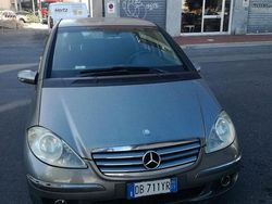 Usata 2006 Mercedes A170 Tre volumi | 1500 €