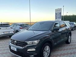 Grigio Usata 2021 VW T-Roc Style SUV | 18.980 € (Buon prezzo)
