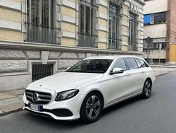 Bianco Usata 2020 Mercedes E220 Premium Plus Station wagon | 25.000 € (Super prezzo)