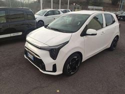 Bianco Nuova 2025 Kia Picanto Due volumi | 16.990 € (Buon prezzo)