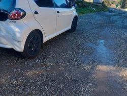Bianco Usata 2013 Toyota Aygo Due volumi | 5000 €