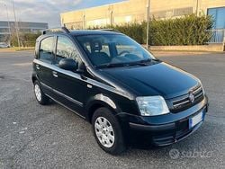 Nero Usata 2012 Fiat Panda Active Tre volumi | 4990 € (Buon prezzo)