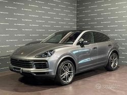 Grigio Usata 2020 Porsche Cayenne SUV | 60.900 € (Ottimo prezzo)