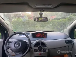 Usata 2006 Renault Modus Monovolume | 2100 € (Buon prezzo)
