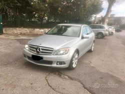 Grigio Usata 2010 Mercedes C250 Avantgarde Tre volumi | 4200 € (Buon prezzo)
