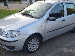 Grigio Usata 2007 Fiat Punto Classica Due volumi | 1900 € (Buon prezzo)