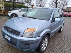 Azzurro Usata 2008 Ford Fusion Titanium Tre volumi | 2800 € (Buon prezzo)
