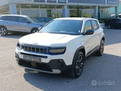 Bianco pastello Nuova 2024 Jeep Avenger Summit SUV | 25.400 € (Buon prezzo)