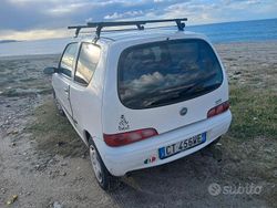 Bianco Usata 2005 Fiat 600 Tre volumi | 2000 €