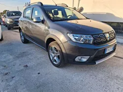 Grigio Usata 2018 Dacia Sandero Stepway Due volumi | 8900 € (Buon prezzo)