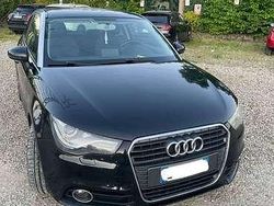 Usata 2010 Audi A1 Attraction Due volumi | 7000 € (Buon prezzo)