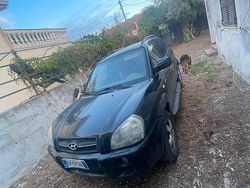 Usata 2006 Hyundai Tucson SUV | 1000 € (Ottimo prezzo)
