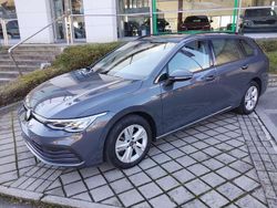 Grigio Usata 2021 VW Golf VIII Life Station wagon | 18.900 € (Buon prezzo)