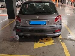 Grigio Usata 2009 Peugeot 206+ Due volumi | 2800 € (Buon prezzo)