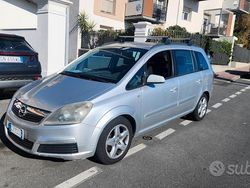 Usata 2007 Opel Zafira Cosmo Tre volumi | 2990 € (Molto cara)