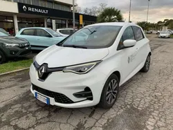 Bianco ghiaccio Usata 2020 Renault Zoe Intens Due volumi | 11.500 € (Super prezzo)