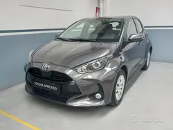 Grigio Usata 2021 Toyota Yaris Trend Tre volumi | 14.500 € (Buon prezzo)