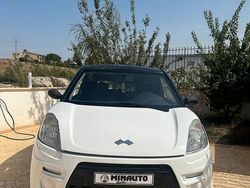 Bianco Usata 2016 Ligier JS50 Due volumi | 6000 € (Cara)