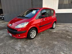 Rosso Usata 2006 Peugeot 1007 Due volumi | 1900 € (Buon prezzo)