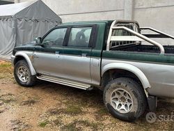 Usata 2001 Mitsubishi L200 Pick-up | 8000 € (Cara)