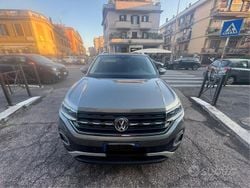 Grigio Usata 2019 VW T-Cross SUV | 20.000 € (Cara)
