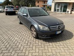 Grigio Usata 2007 Mercedes C220 Classic Station wagon | 5500 € (Buon prezzo)