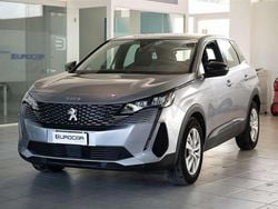 Grigio / gray Usata 2022 Peugeot 3008 Active SUV | 19.200 € (Ottimo prezzo)