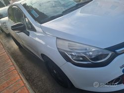 Bianco Usata 2013 Renault Clio IV Tre volumi | 6500 € (Molto cara)
