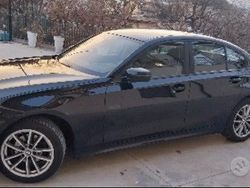 Nero Usata 2019 BMW 318 Tre volumi | 24.000 €