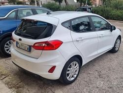 Bianco Usata 2020 Ford Fiesta Tre volumi | 9300 € (Buon prezzo)