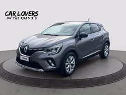 Grigio scuro Usata 2022 Renault Captur Intens SUV | 17.490 € (Buon prezzo)