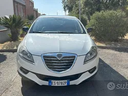 Usata 2013 Lancia Delta Gold Tre volumi | 3900 € (Buon prezzo)