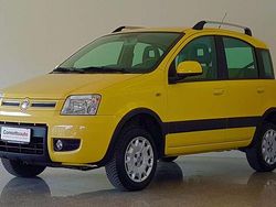 Giallo Usata 2011 Fiat Panda 4x4 Climbing Due volumi | 7900 € (Molto cara)