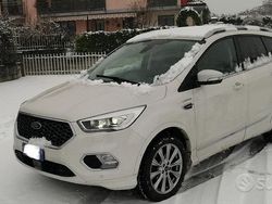 Bianco Usata 2018 Ford Kuga Vignale SUV | 13.990 € (Buon prezzo)