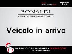 Grigio daytona perlato Usata 2024 Audi A3 S-Line Tre volumi | 33.500 € (Ottimo prezzo)